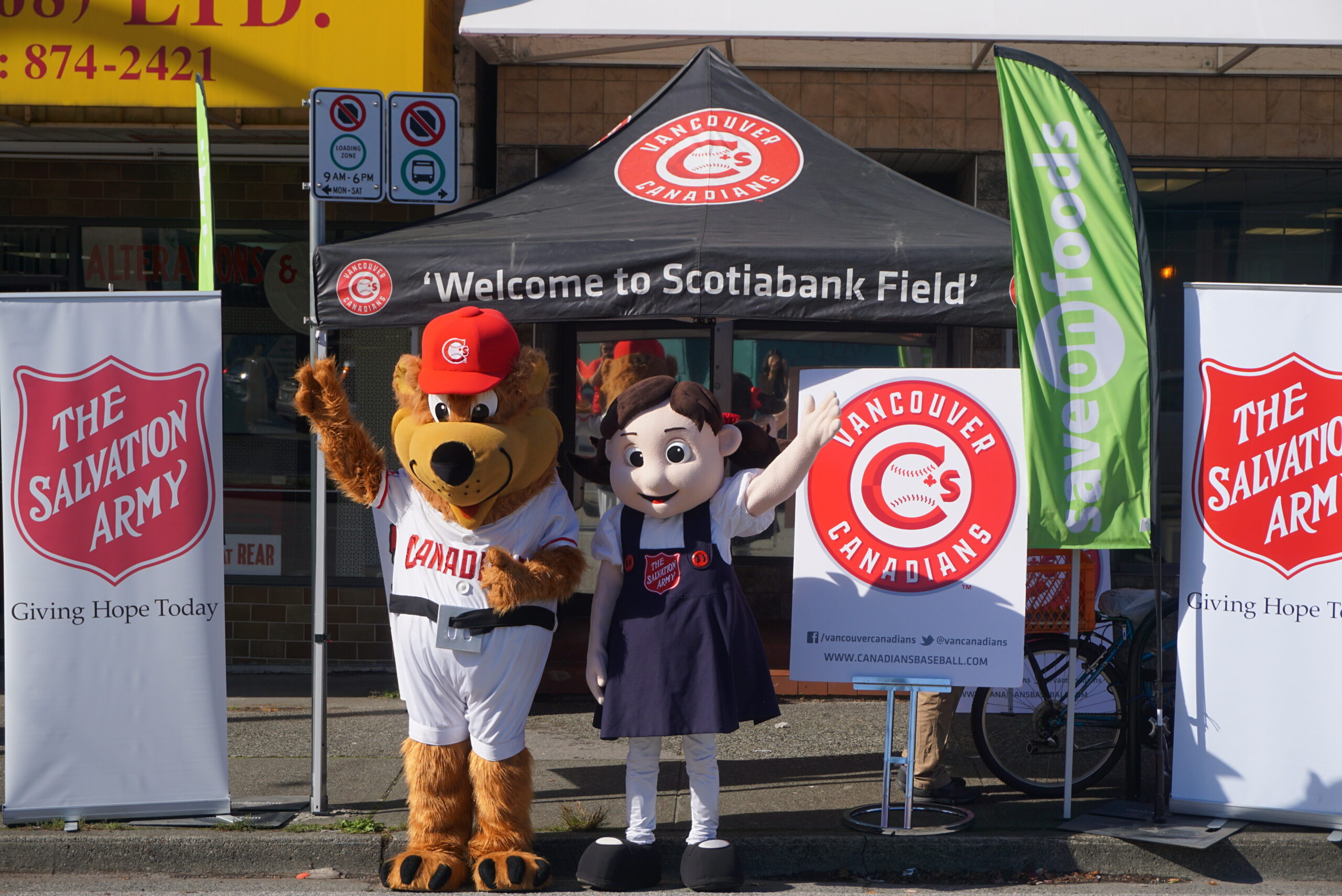 The Vancouver Canadians, Salvation Army, and Save-On-Foods Host 11th Annual Turkey Giveaway
