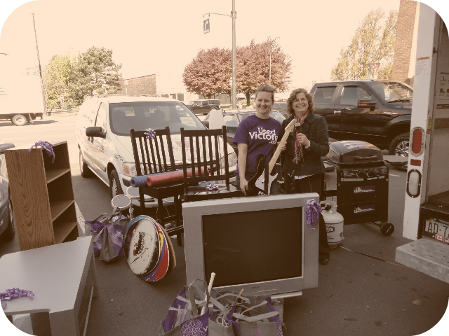 UsedVictoria.com Donates Items to Assist Victoria’s Beacon of Hope House.