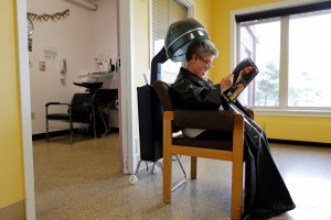 Lakeview Manor offers weekly haircare services.