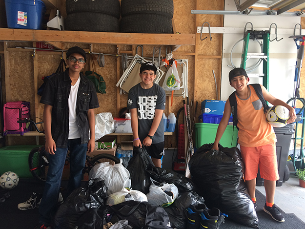 Classmates Collect 75 Bags of Clothes to Help Homeless