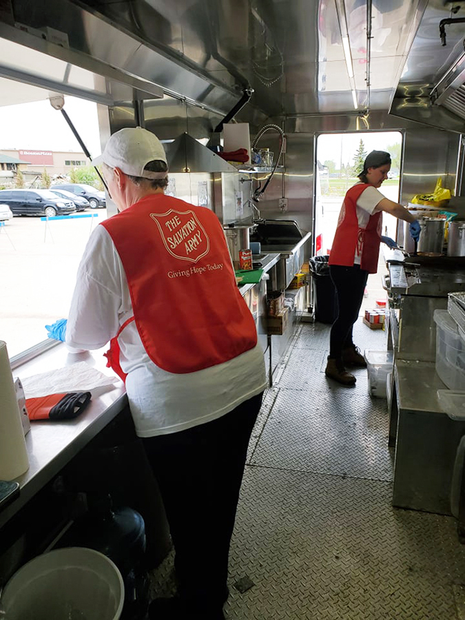 Salvation Army EDS teams served over 12,000 meals to evacuees this spring