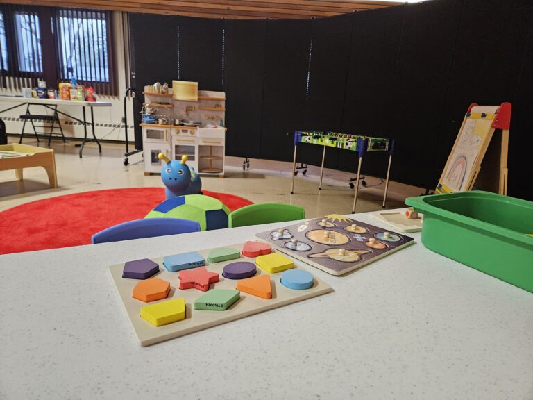 Edmonton Temple launches Play Café and Toy Library programs for kids