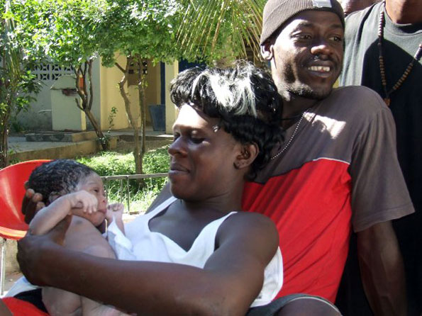 salvationarmy_haiti_baby