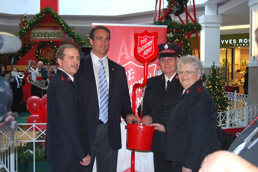 Kingston Salvation Army Christmas Kettles