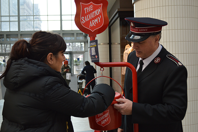 Salvation Army Launches 127th Annual Christmas Kettle Campaign – The  Salvation Army in Canada