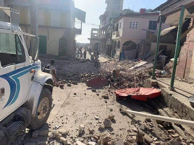 A photo of the Haiti earthquake aftermath