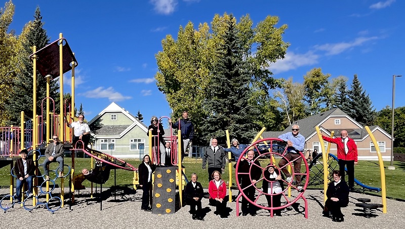 Advisory Board members see new community playground