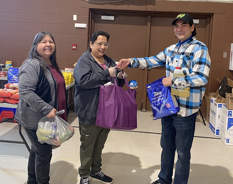 Supporting her First Nation Community Through Meals and Kindness