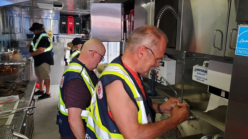 EDS Teams Serve on the Front Lines of Alberta Wildfires