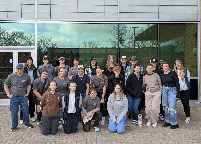 Students Dedicate Spring Break to Helping The Salvation Army
