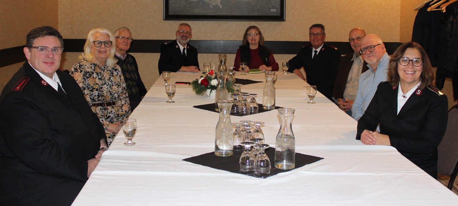 Winnipeg Hope in the City Kicks Off Christmas Giving Season With Support from the Winnipeg Advisory Board